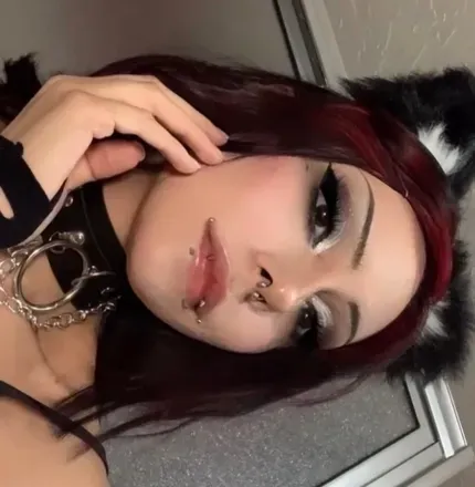 OnlyFans cuenta ninetailedkitten avatar 1