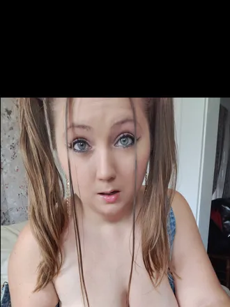 OnlyFans cuenta lilu_for_you header 2