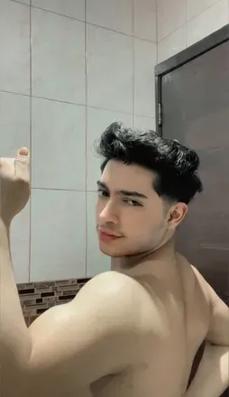 OnlyFans cuenta boytinnesz avatar 1