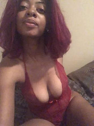 OnlyFans account  itzbonniebabyy header 2