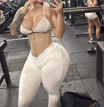 OnlyFans cuenta bribribaby01 avatar 1