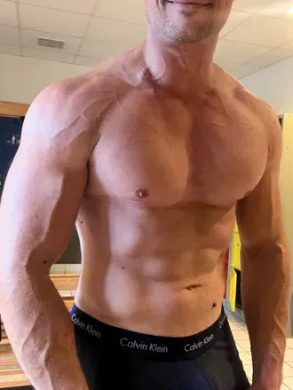 OnlyFans cuenta muscle_german avatar 1