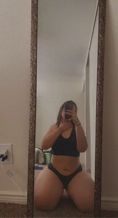 OnlyFans cuenta peachyyheartss header 2