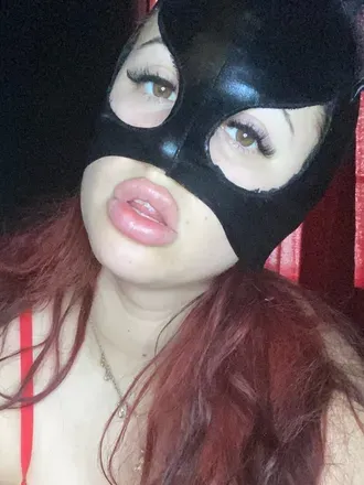 OnlyFans cuenta bellablaze_xxx avatar 1