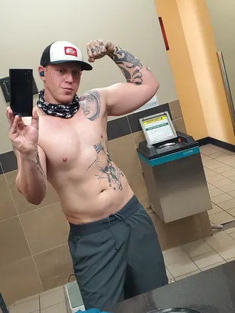 OnlyFans account  oakbigtime header 2
