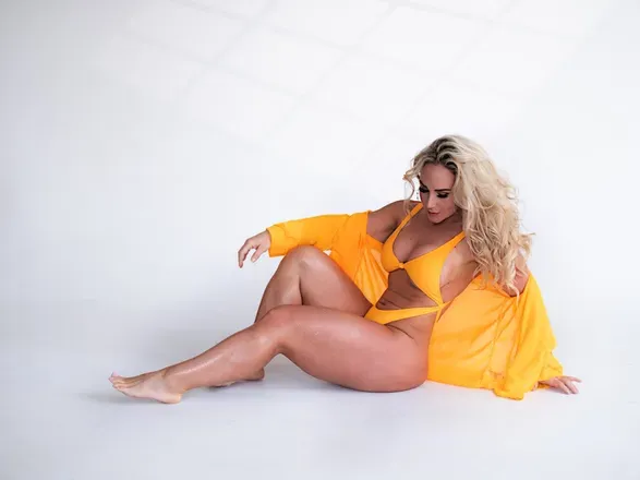 OnlyFans account  missjazzyfit header 2