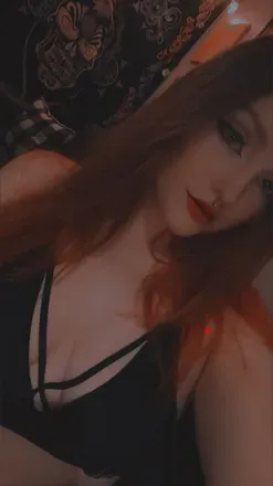 OnlyFans account  emogirzl avatar 1