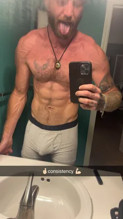 OnlyFans of whiteboisgotit
