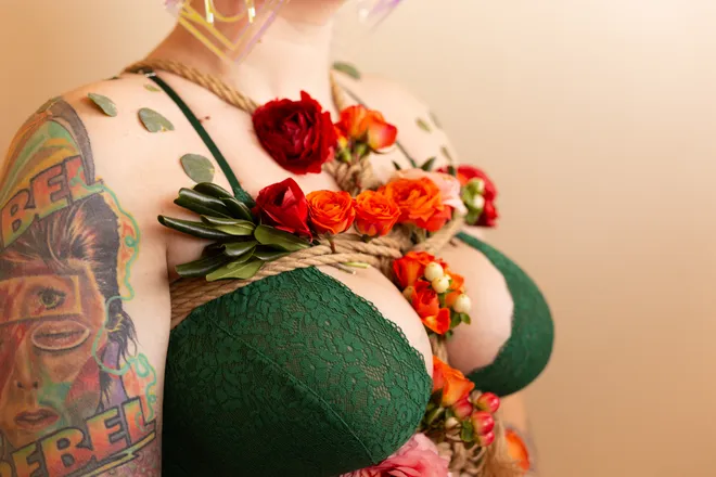 OnlyFans cuenta luxsherry header 2