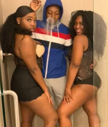 OnlyFans account  rrxchvisual avatar 1