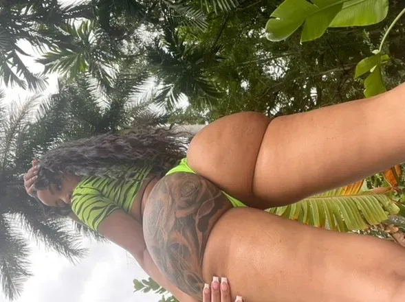 OnlyFans cuenta itsnyapr header 2