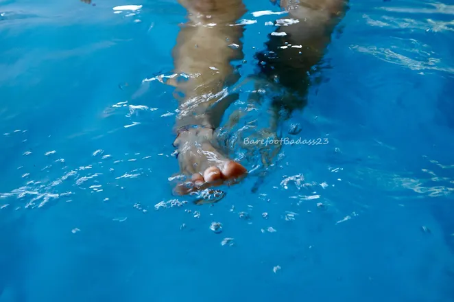 OnlyFans cuenta barefootbadass23 header 2