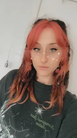 OnlyFans account  emilylunababy avatar 1