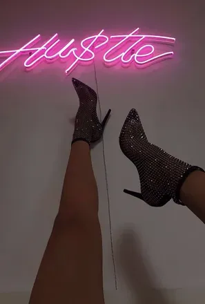 OnlyFans cuenta buggyxbunny header 2
