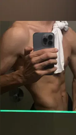 OnlyFans account  fkfkgkgkfdk avatar 1