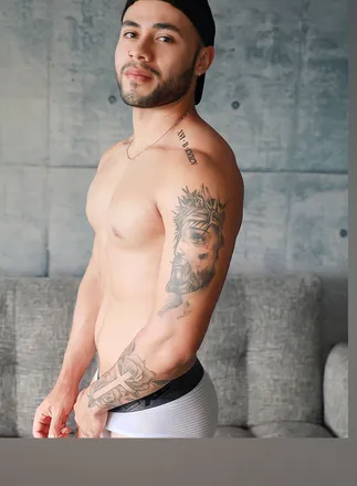 OnlyFans account  felipenieto11 header 2