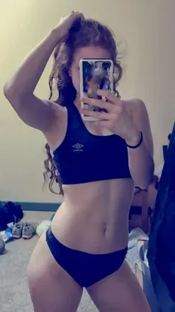 OnlyFans cuenta littleredforyou avatar 1