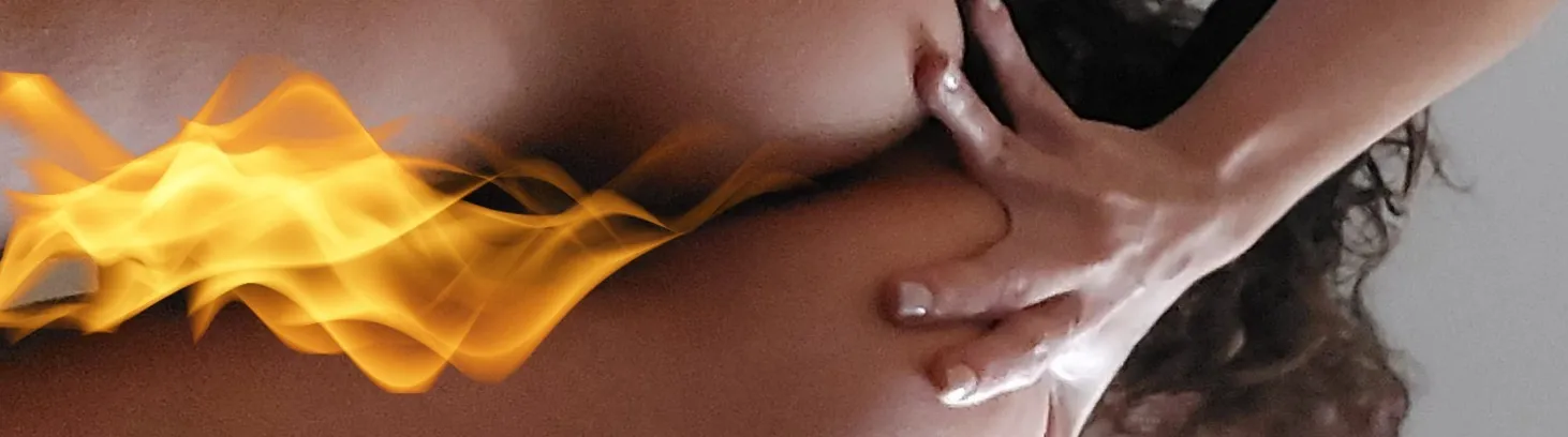 OnlyFans cuenta akiraboudoir header 2