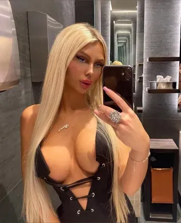 OnlyFans cuenta micii04 avatar 1
