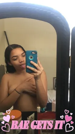 OnlyFans cuenta princessclementine8 avatar 1