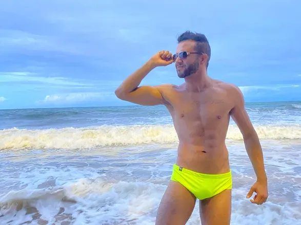OnlyFans cuenta mikerodsales17 header 2