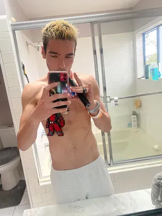 OnlyFans cuenta krizzler avatar 1