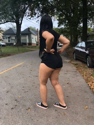 OnlyFans cuenta queenroyal1 avatar 1