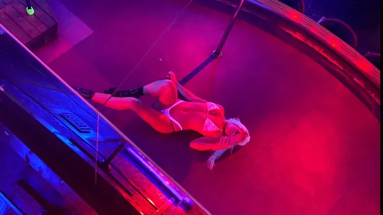 OnlyFans cuenta katana_acacia header 2