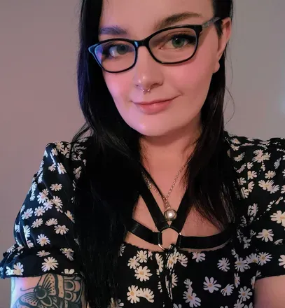 OnlyFans cuenta curvy_kitty1993 avatar 1