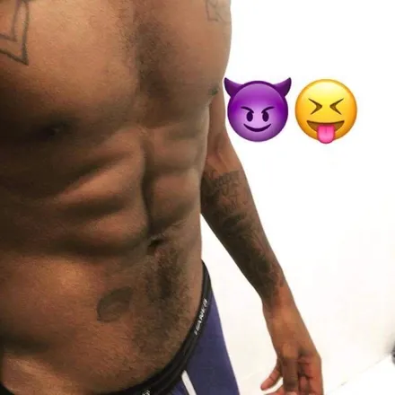 OnlyFans cuenta capalotmiles header 2