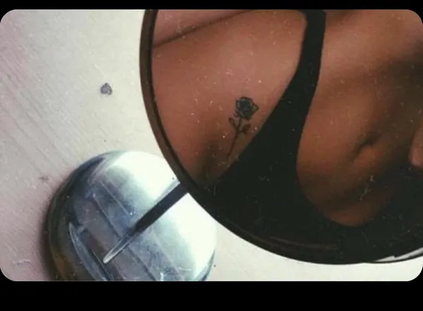 OnlyFans account  honeybee_xxx header 2