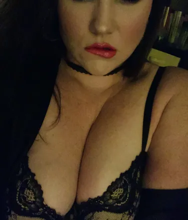 OnlyFans account  cashmeres_curves avatar 1