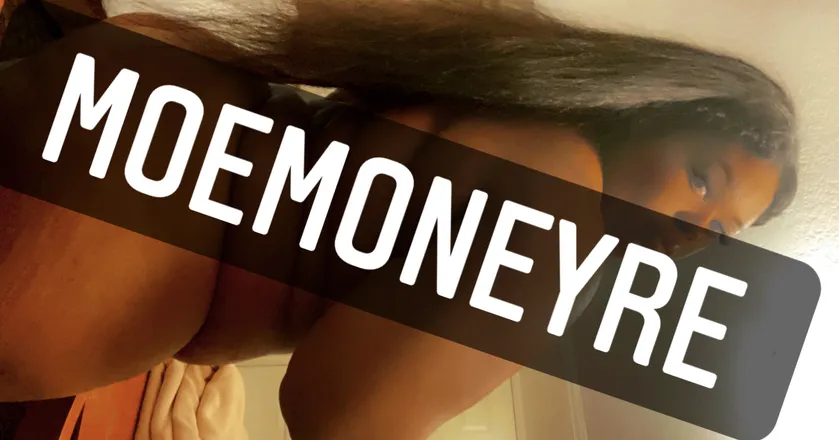 OnlyFans cuenta moemoneyre header 2