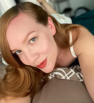 OnlyFans cuenta katiekey header 2