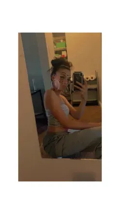 OnlyFans cuenta lil_mamii96 avatar 1