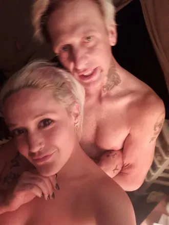 OnlyFans cuenta sexyasscouplefun header 2