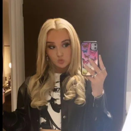 OnlyFans cuenta leighme header 2