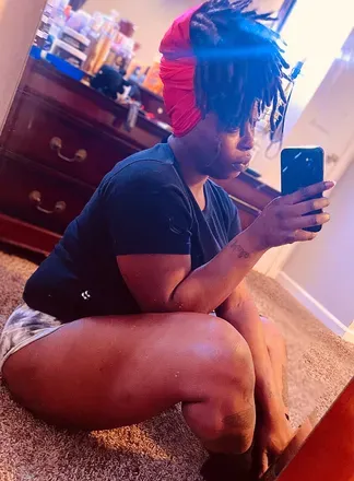 OnlyFans cuenta ms.holt avatar 1