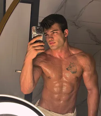 OnlyFans cuenta kurtadamfree avatar 1