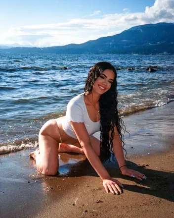 OnlyFans cuenta aridoll avatar 1