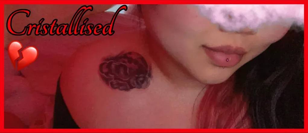 OnlyFans cuenta cristallised header 2