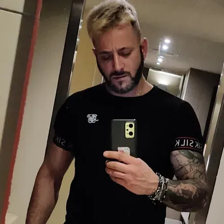 OnlyFans cuenta lucaredmi avatar 1
