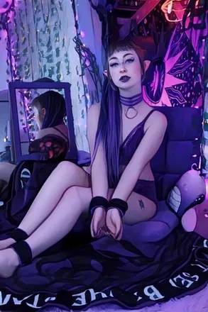 OnlyFans cuenta wearywitchling420 avatar 1