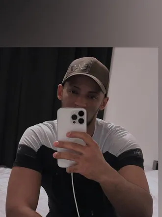 OnlyFans account  yoitsjay25 header 2
