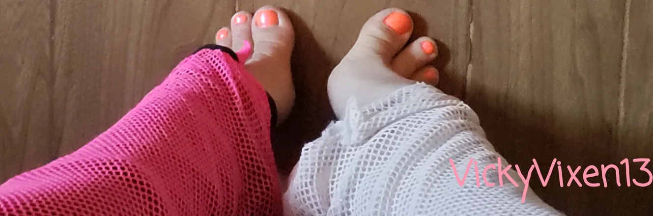 OnlyFans cuenta footsietootsievixen header 2