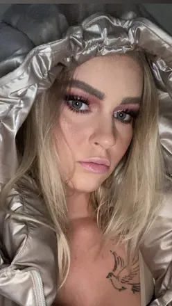 OnlyFans cuenta arieladonovanczech avatar 1