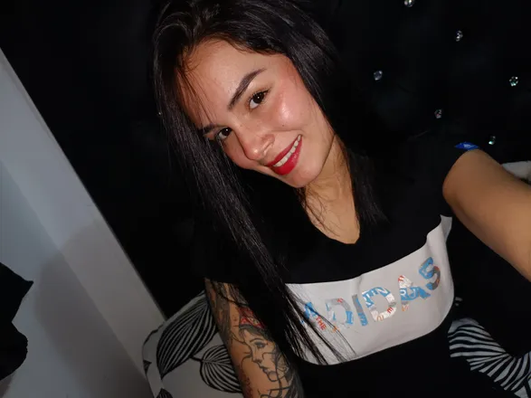 OnlyFans cuenta jeni_26 header 2