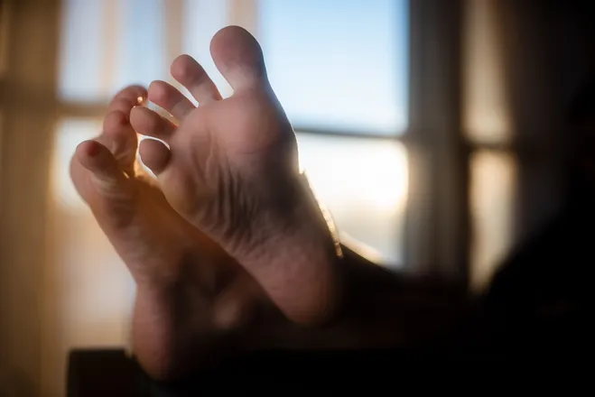 OnlyFans cuenta officialtinytootsies header 2