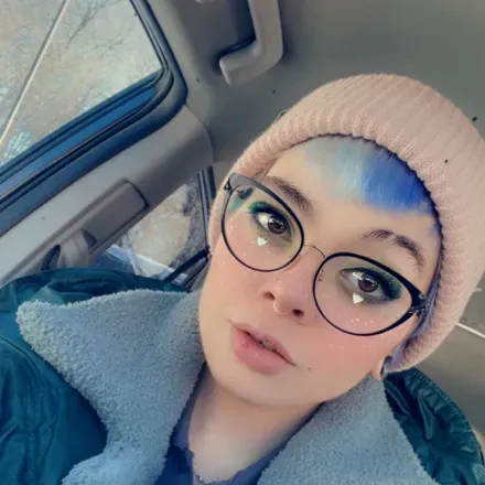OnlyFans account  questionably.violet avatar 1