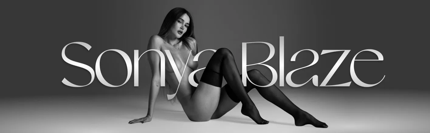 OnlyFans cuenta sonyablaze header 2
